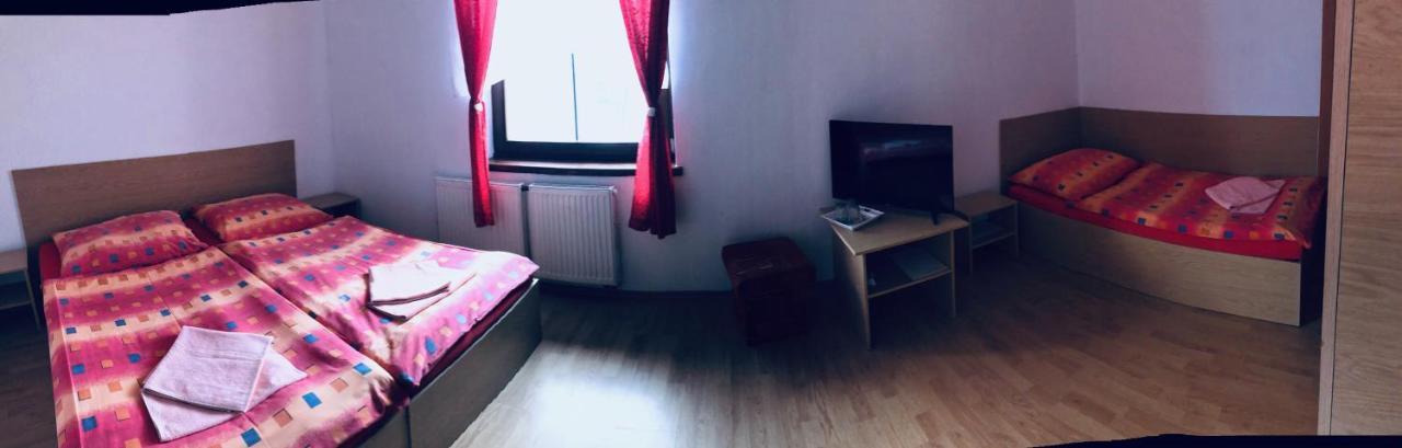 Penzion Pramen Liptovske Sliace Экстерьер фото