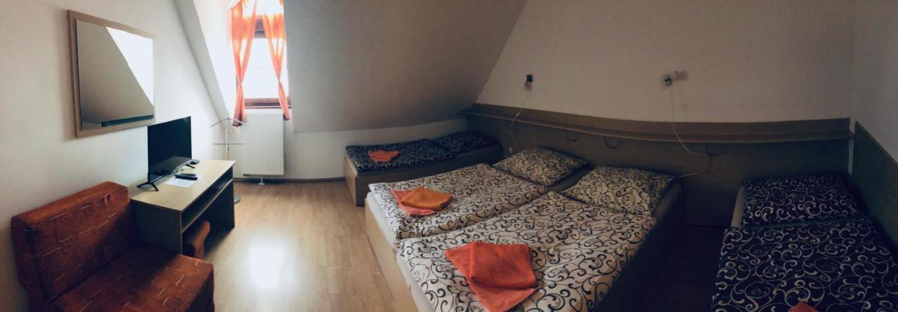 Penzion Pramen Liptovske Sliace Экстерьер фото